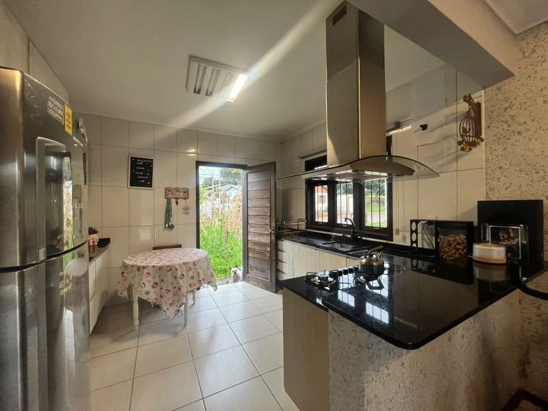 Casa de esquina no bairro São Francisco com 396,50 m² de terreno — foto 15 de 27