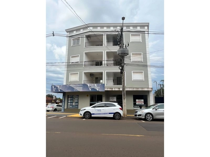 Sala comercial térrea com 127 m² no bairro Centro — foto 1 de 7