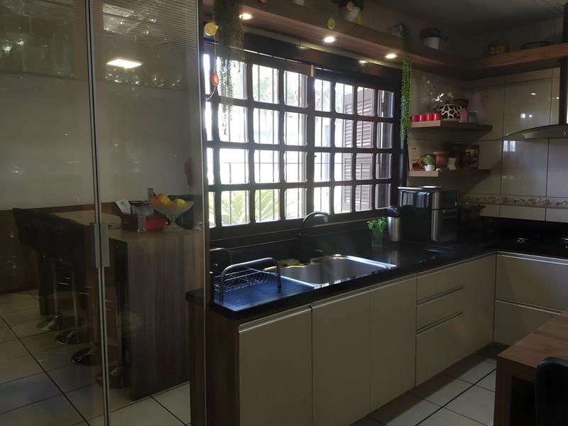 Casa de esquina a venda no bairro sulina — foto 5 de 25