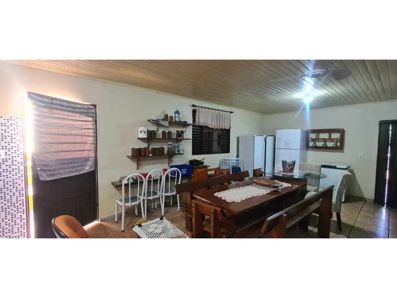 Casa com 3 dormitórios e piscina no bairro Central — foto 24